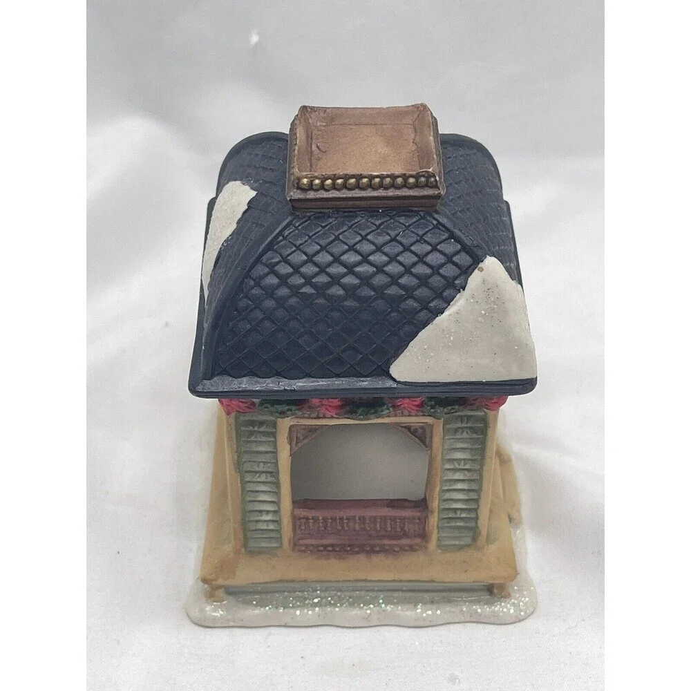 VINTAGE St Nicholas Square Christmas Village 